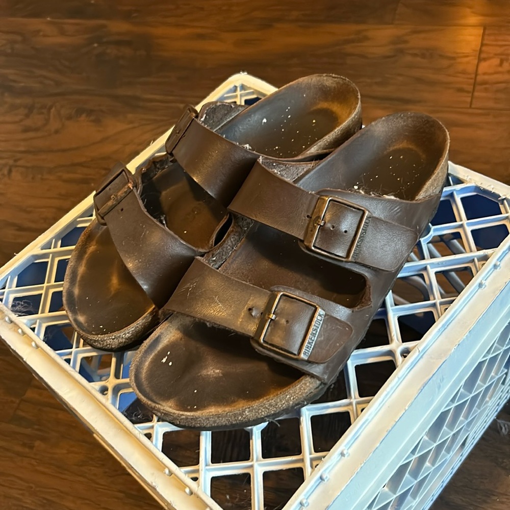 faux leather birkenstock arizona size 10 (EU 42)